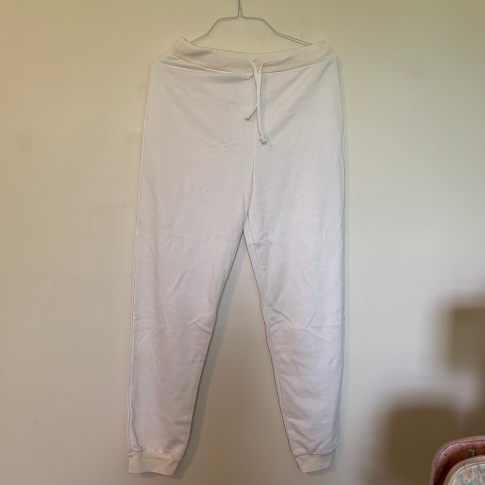 PRETTY LITTLE THING WOMENS CREAM ULTIMATE SWEATERS